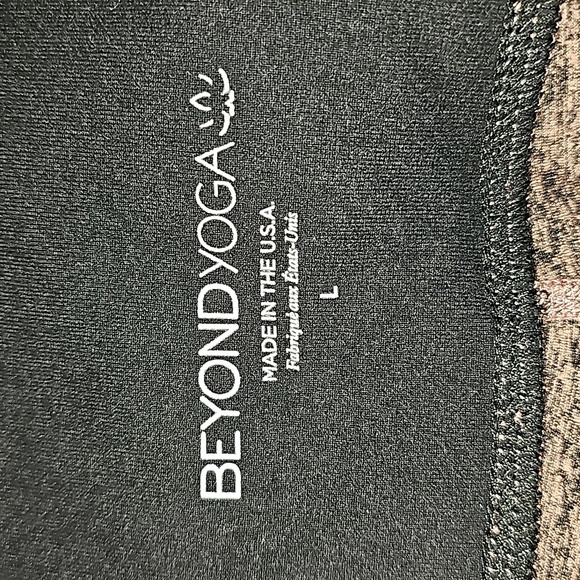 Beyond Yoga Pink Spacedye High-Rise Midi Leggings - Picture 5 of 8